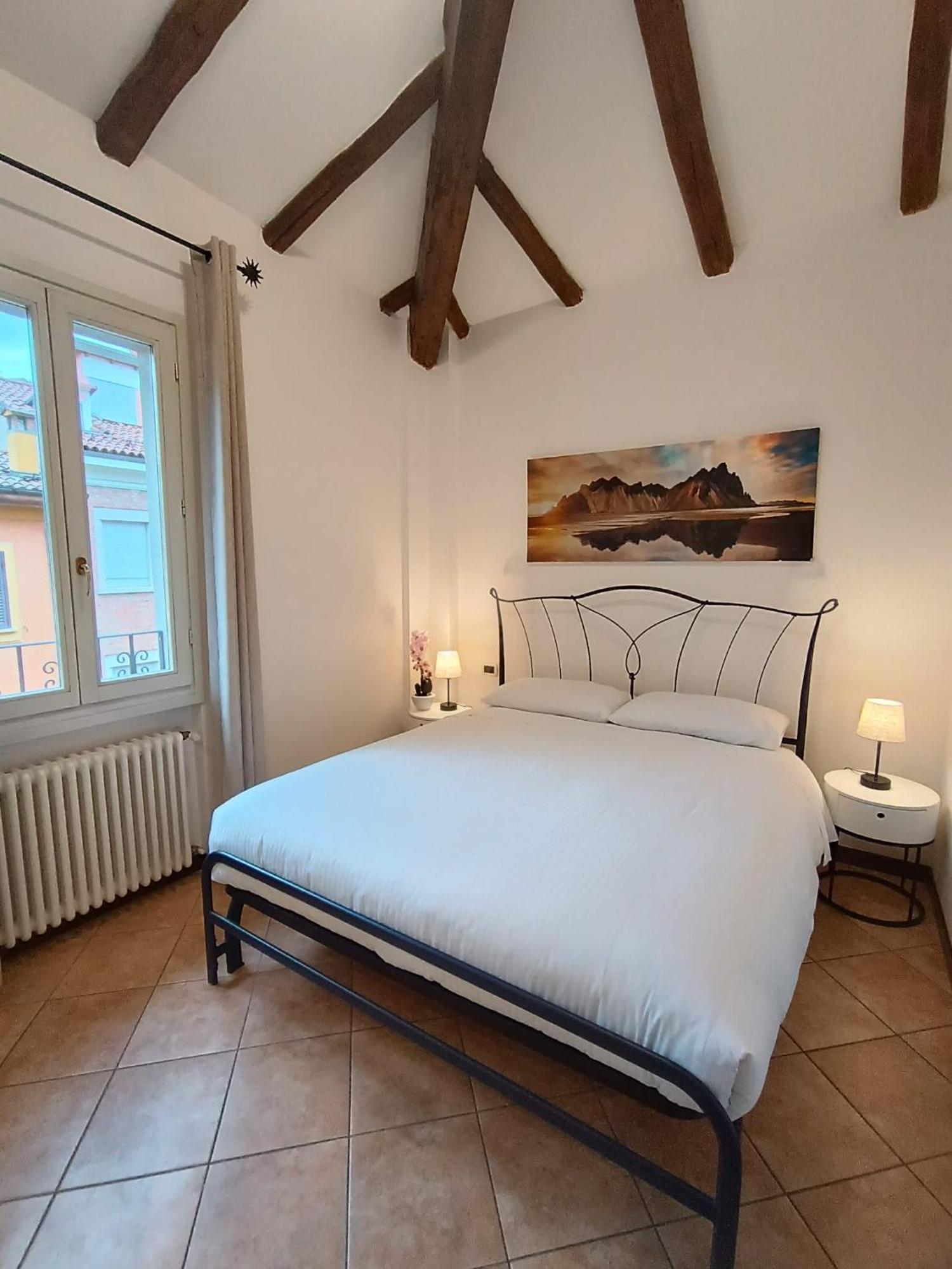 Int 4 - Suite Edoardo By Residence San Luca Болонья Экстерьер фото
